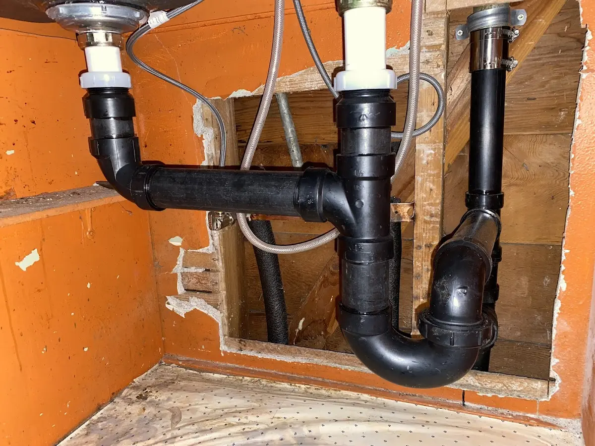 Professional Pipe Bursting equipment and tools on the job in Spring Valley Village